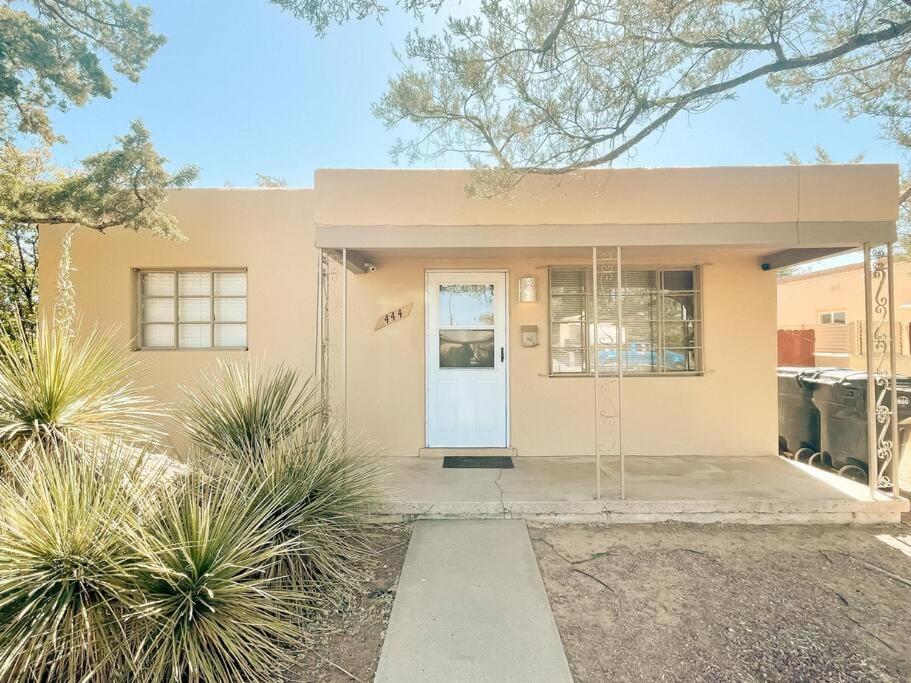 Pet Friendly! Private Casita In Nob Hill Villa Albuquerque Dış mekan fotoğraf