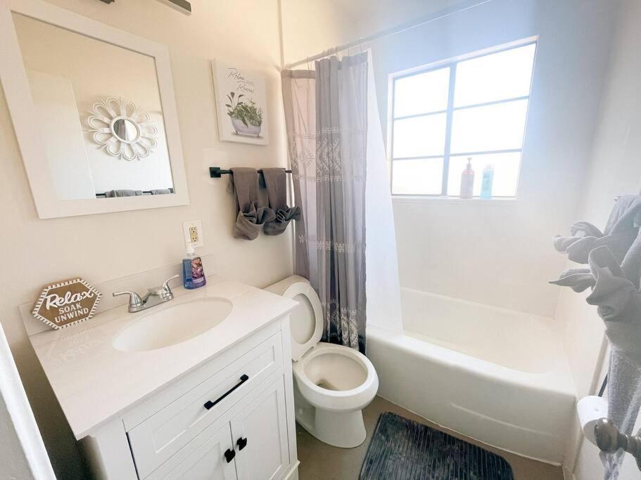 Pet Friendly! Private Casita In Nob Hill Villa Albuquerque Dış mekan fotoğraf